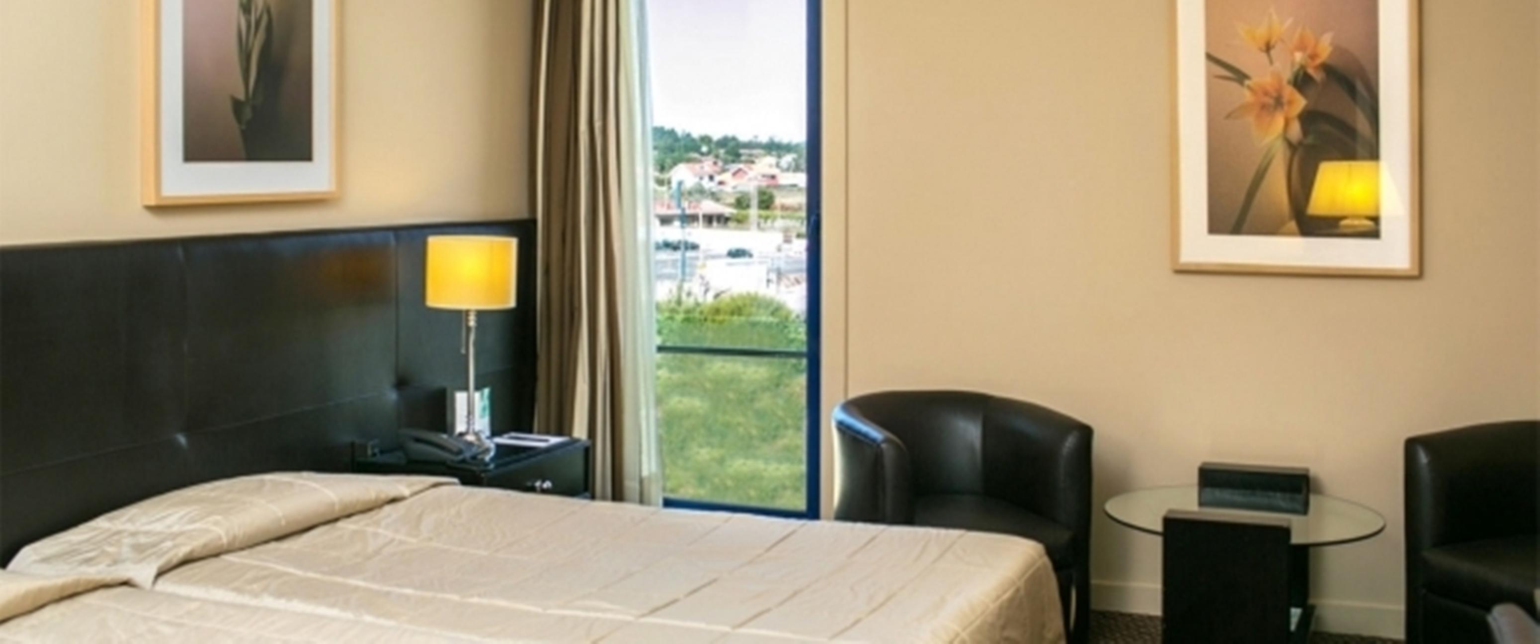 Hotel Solverde Spa And Wellness Center Vila Nova de Gaia Exterior photo A room at the hotel