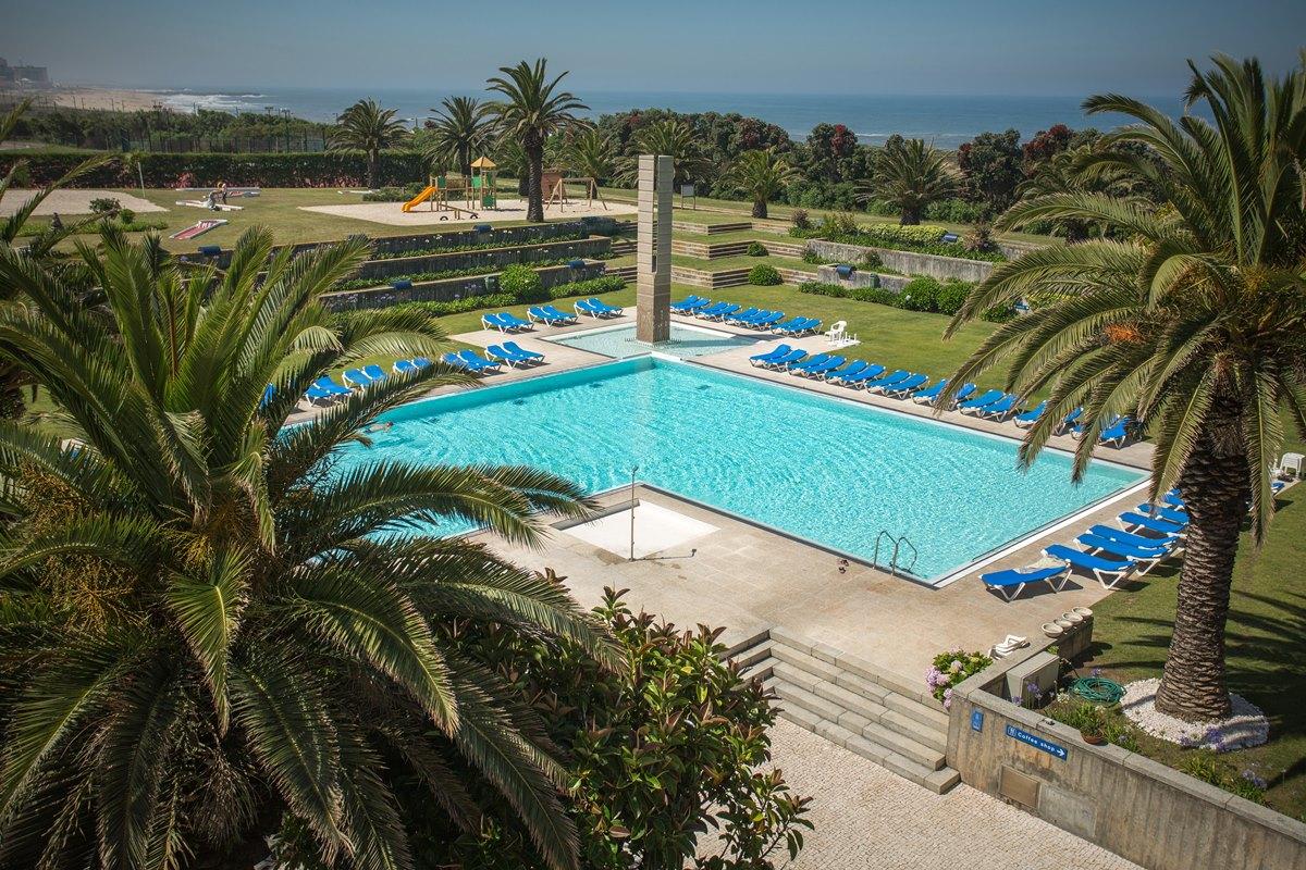 Hotel Solverde Spa And Wellness Center Vila Nova de Gaia Exterior photo The swimming pool at the Dan Hotel