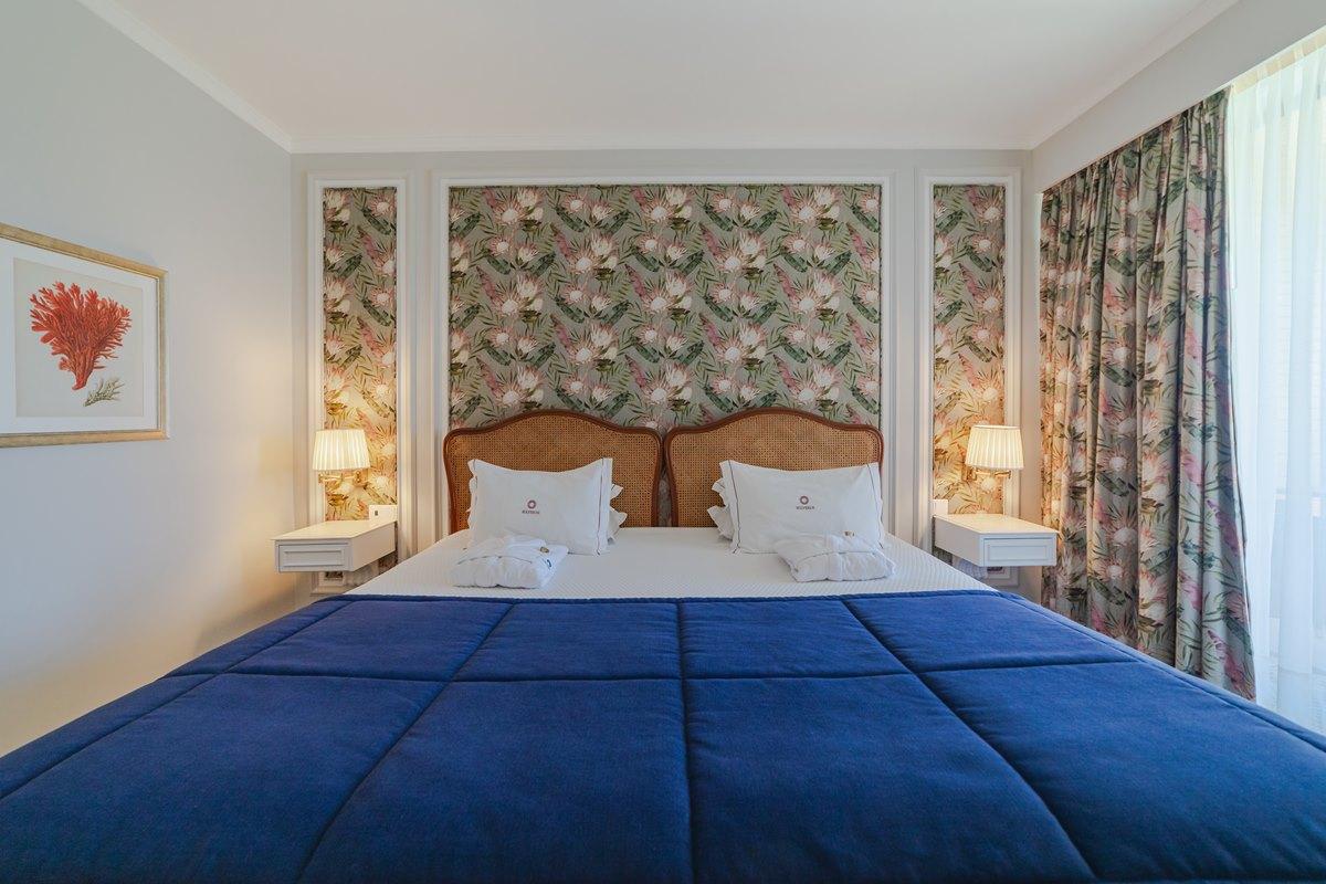 Hotel Solverde Spa And Wellness Center Vila Nova de Gaia Exterior photo A bedroom at the hotel