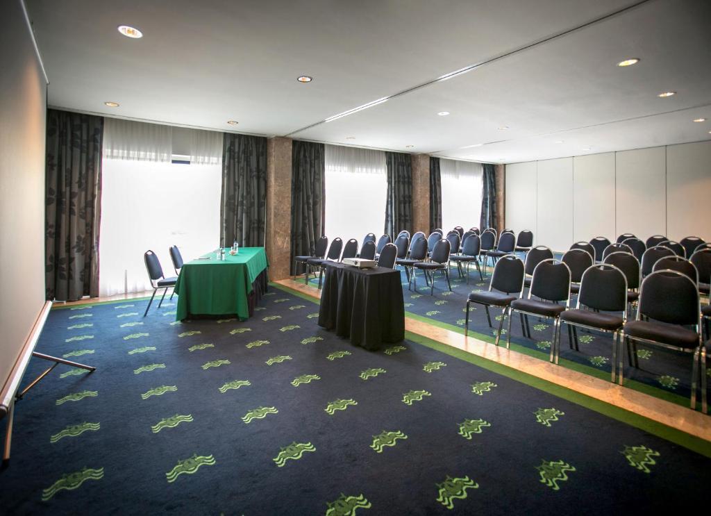 Hotel Solverde Spa And Wellness Center Vila Nova de Gaia Exterior photo Meeting room