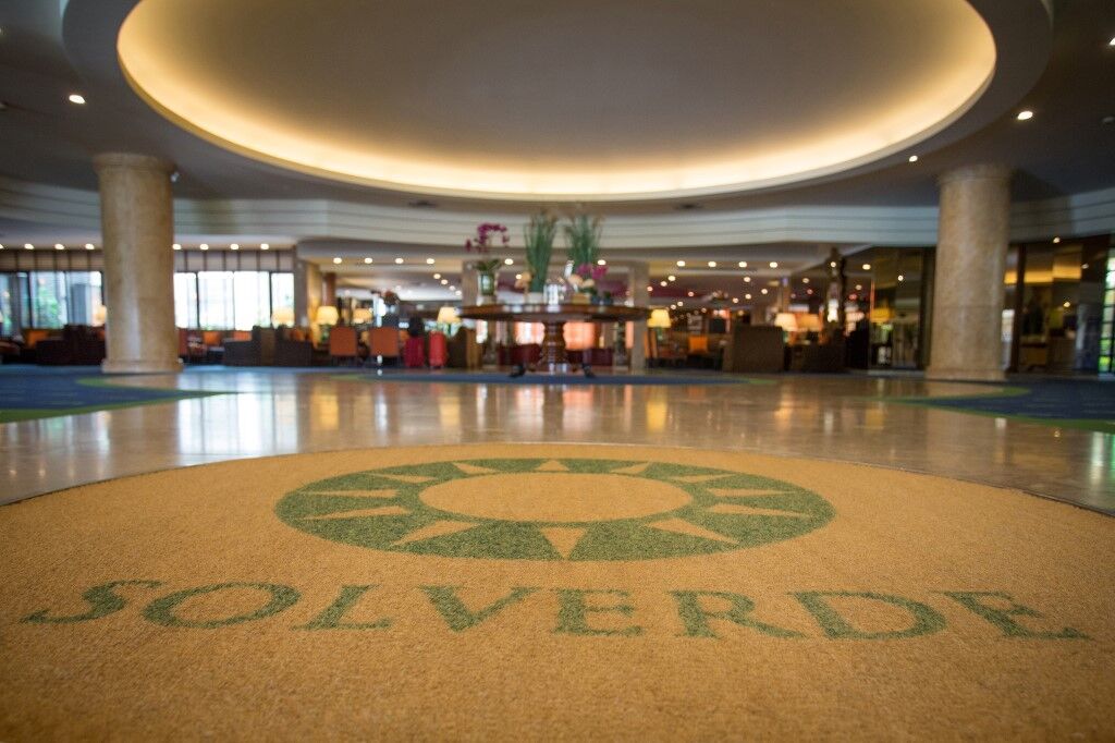 Hotel Solverde Spa And Wellness Center Vila Nova de Gaia Exterior photo The lobby of the Riverwalk